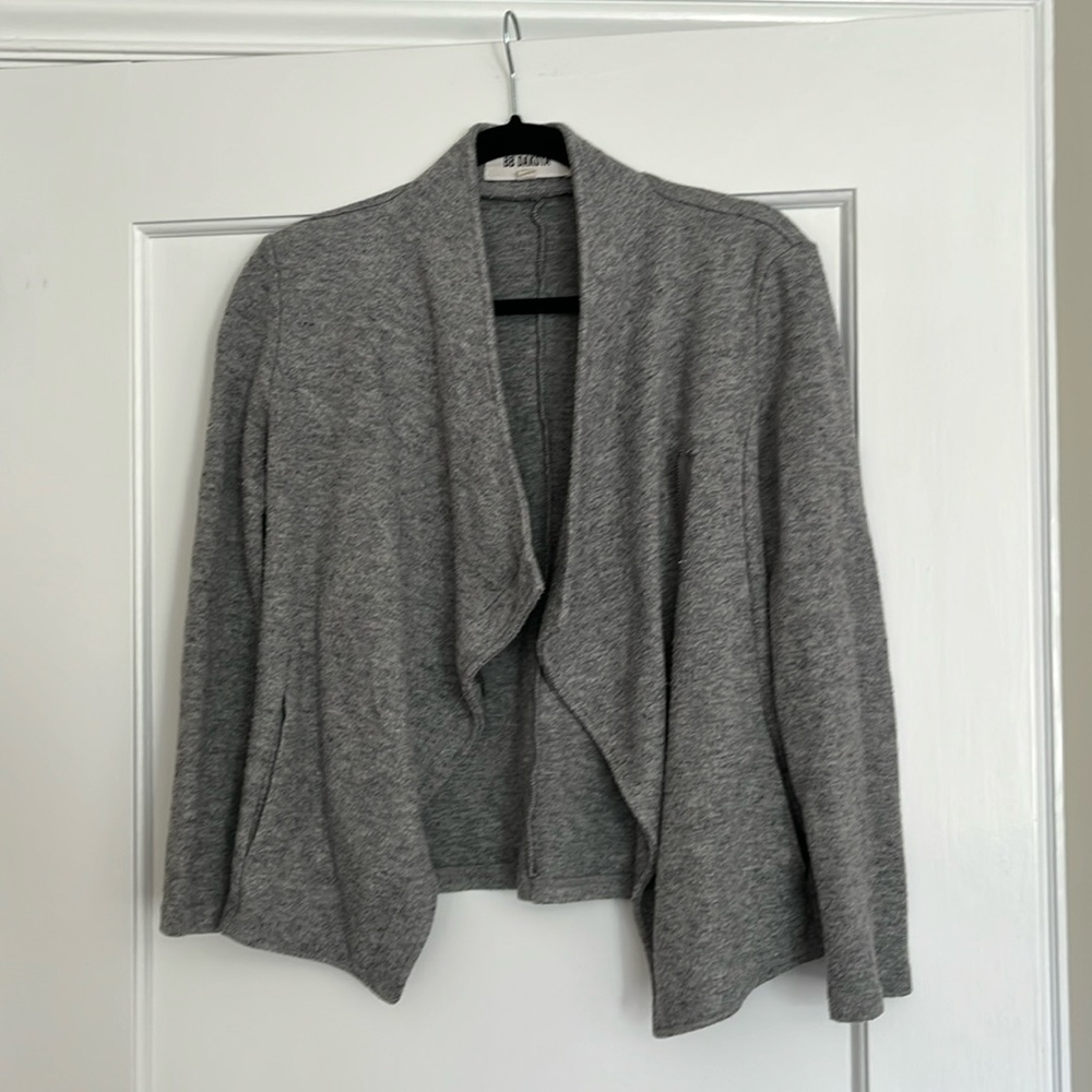 Bb Dakota Small Sweater Blazer with pockets and zip detail